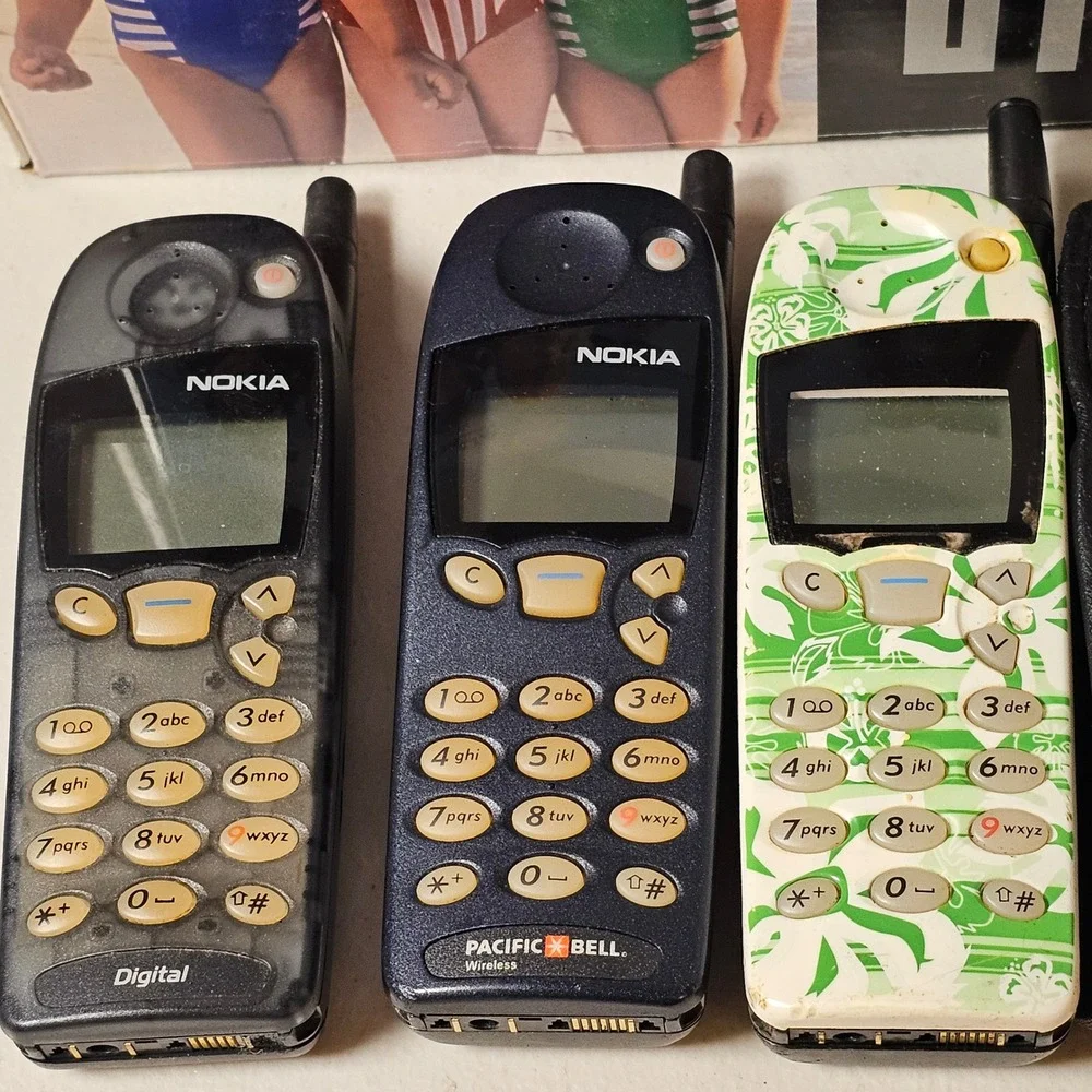 Y2K Nokia 5190 Cell Phone Bundle Brick Candy Bar Charger Case Tested Prop Analog